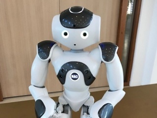 Lectoraat Digital Life gaat leerachterstanden te lijf met sociale robotica